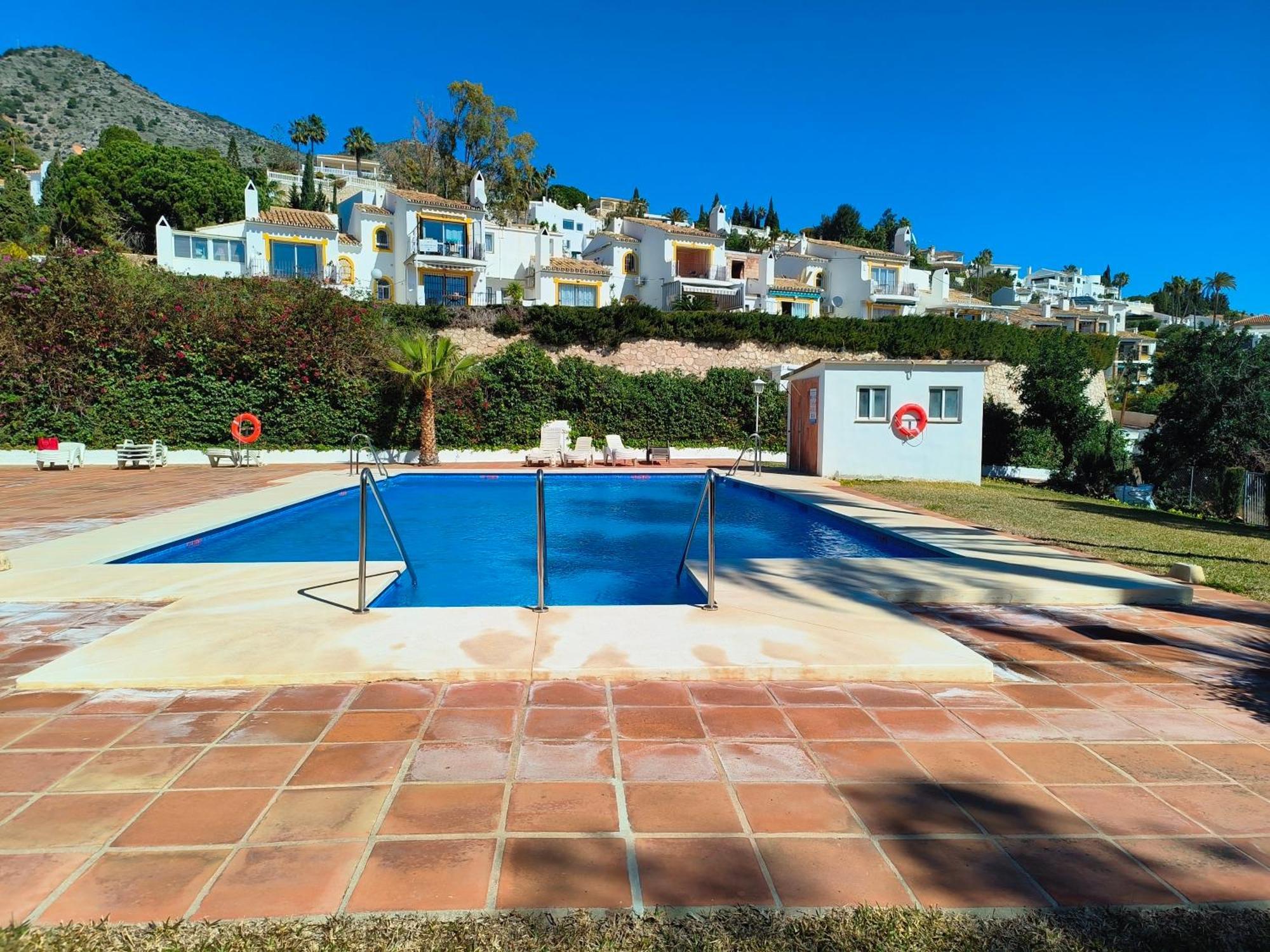 Sea View Apartment In Benalmádena Esterno foto